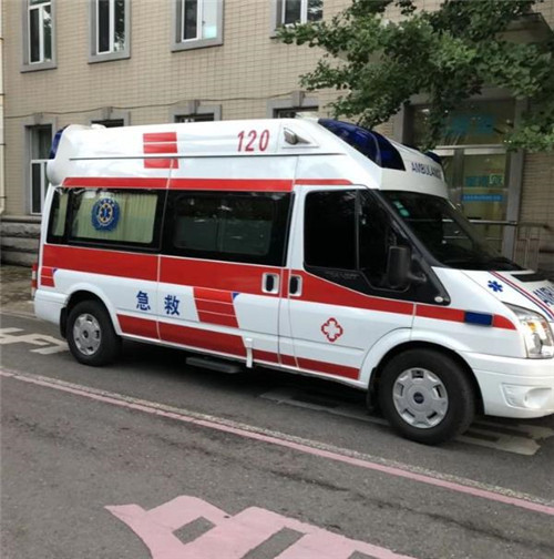 镜湖选择我们的救护车出租,开启安心转院之旅