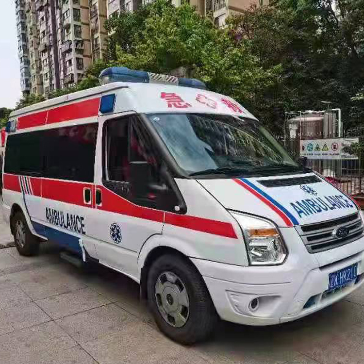 镜湖长途救护车护送病人返乡